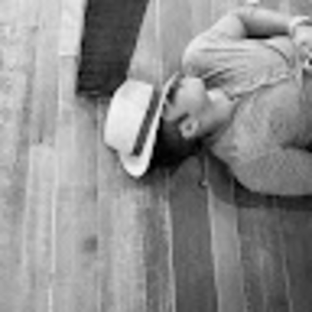 Meet your Posher, Lano